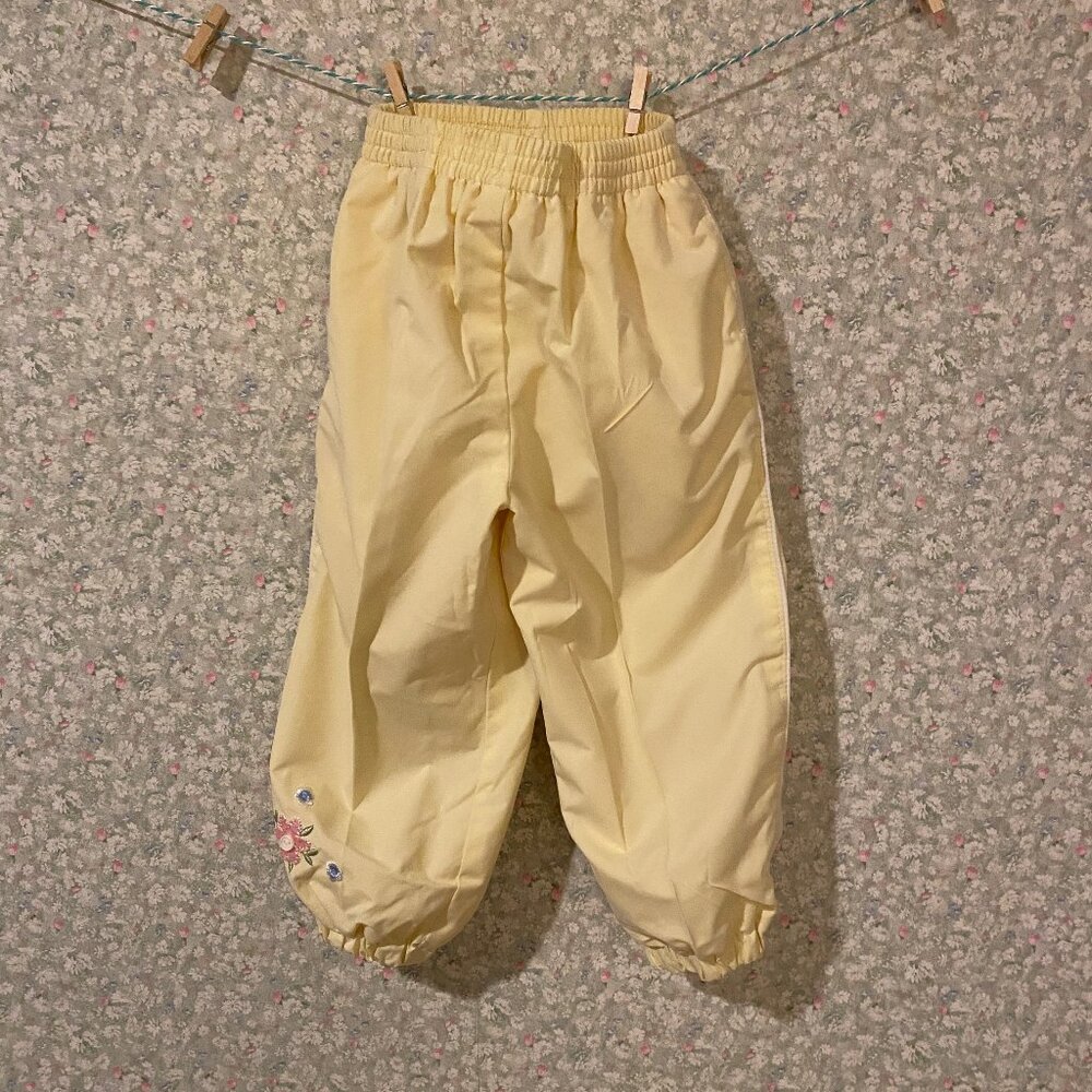 bundle of tots clothes